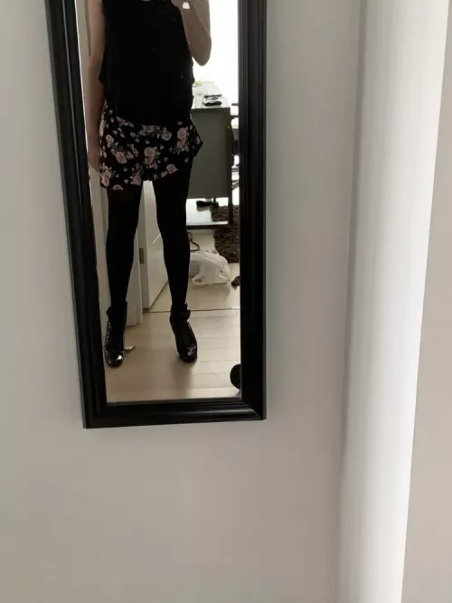 Anybody wanna accept me to his harem 