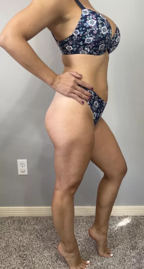 Anyone want MILF panties? 😜