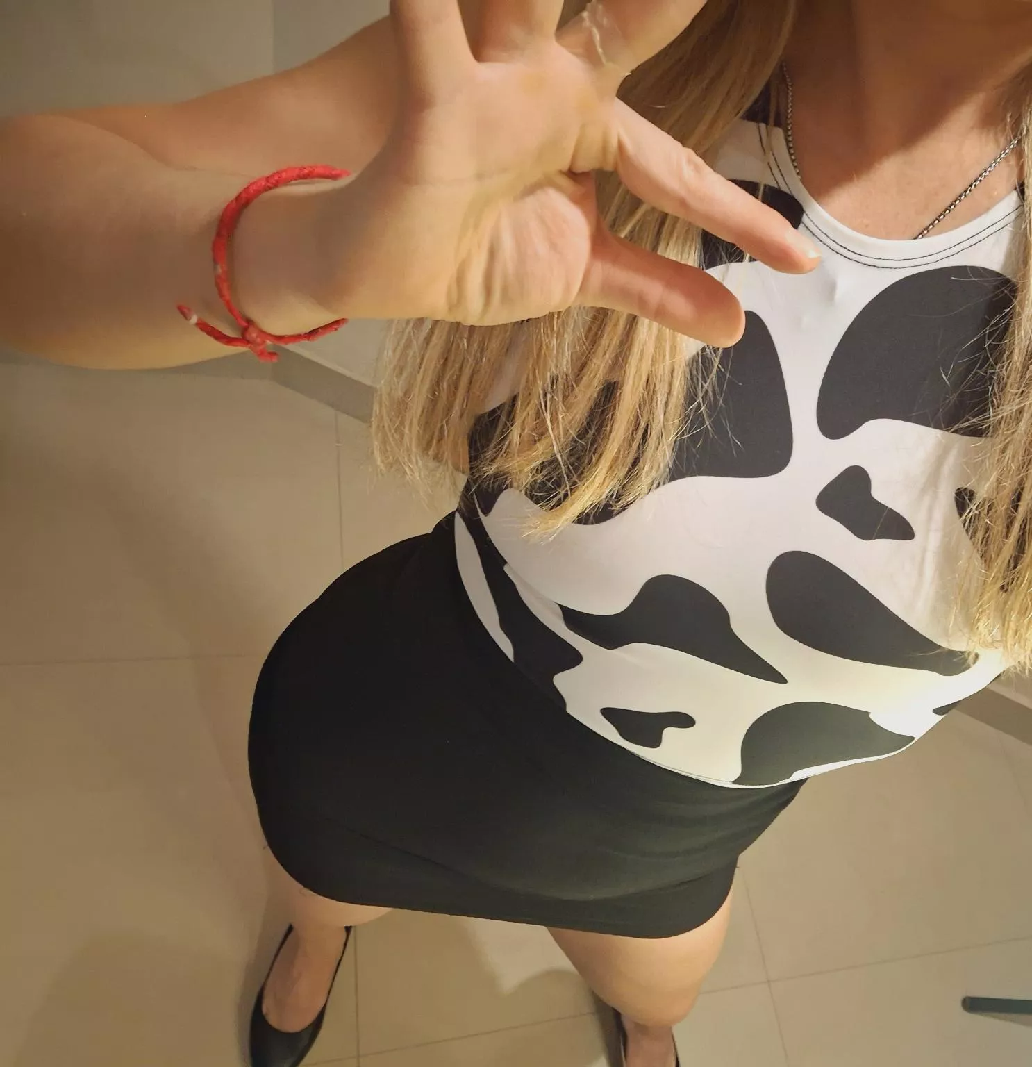  Arrow up and say yes if you're under 6.5 inches, I WILL ask for proof