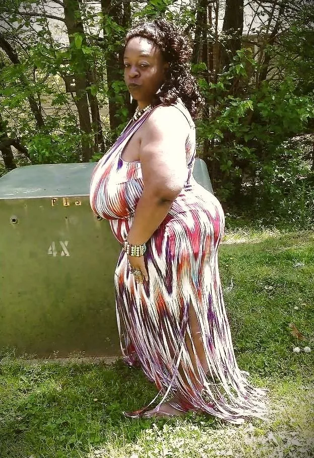 Bust & Booty Granny!