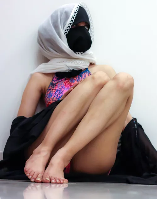 can we please talk about the trauma of being a muslim girl