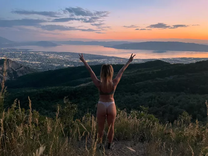 Dear Utah county, your favorite sinner blesses you!