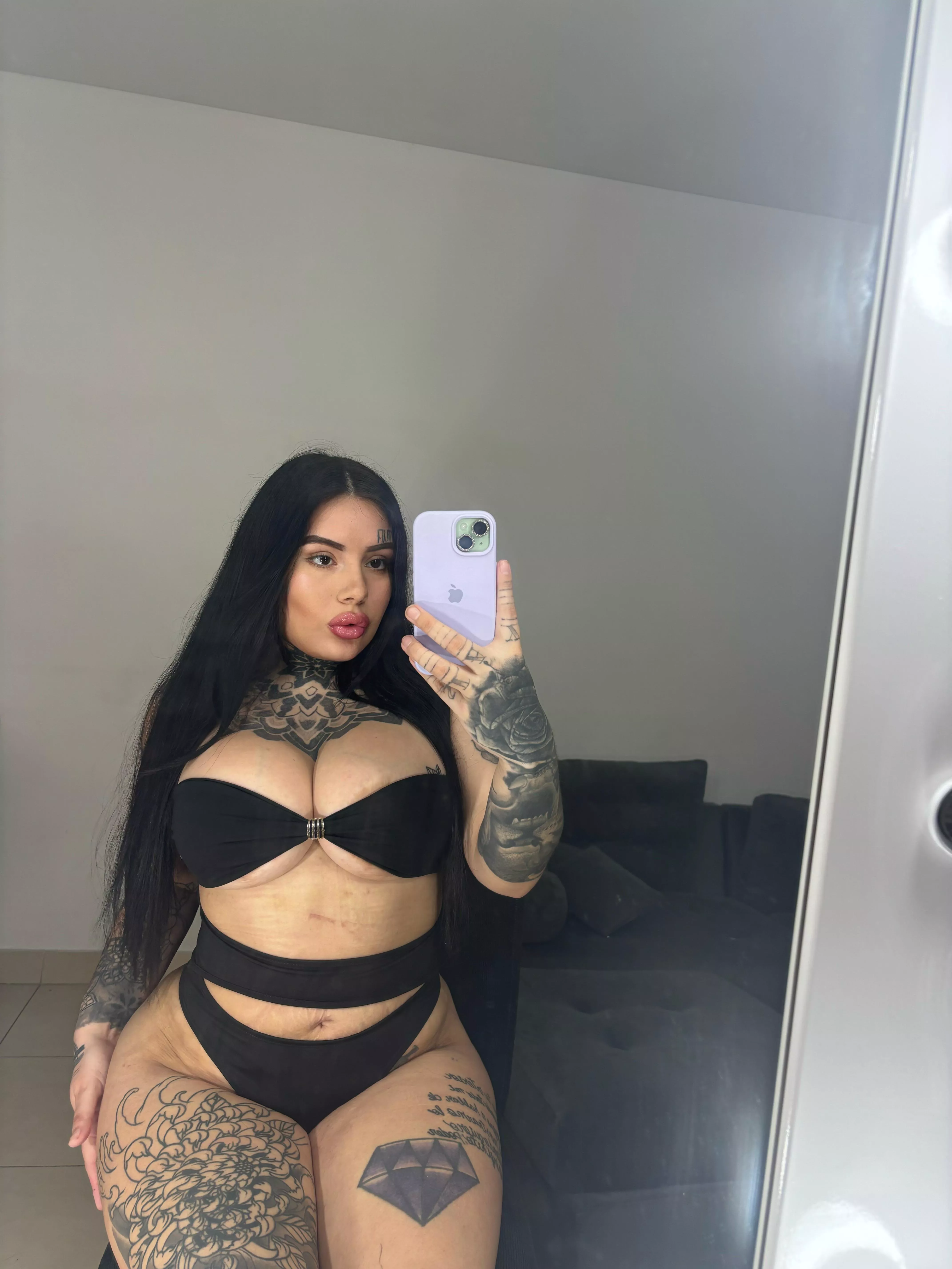 Do you have fetishes with my hair? tell me...