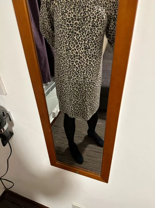 Do you like my dress?