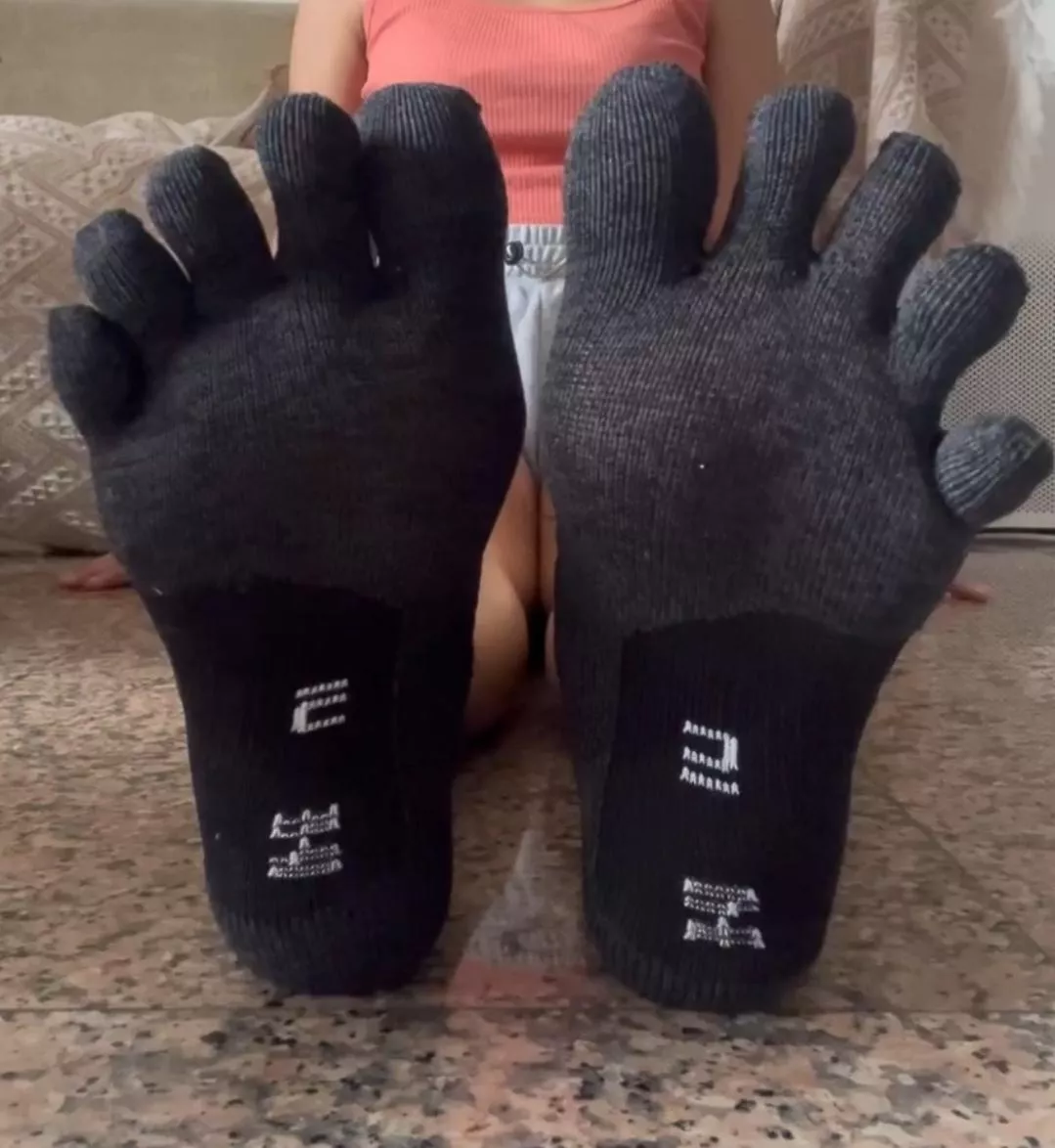 Do you like toe socks?