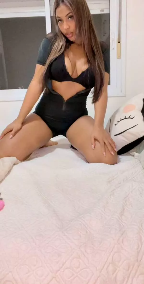 Do you like women with long hair