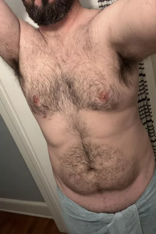 Embracing my dadbod more [35]