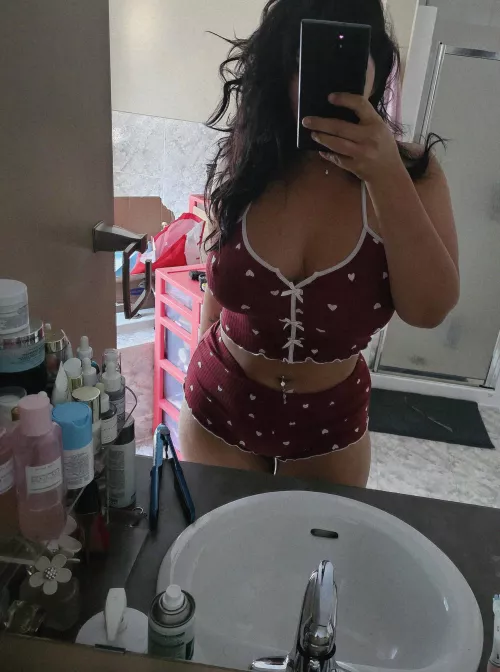 F28, Single mom, just the way you like it, I know 