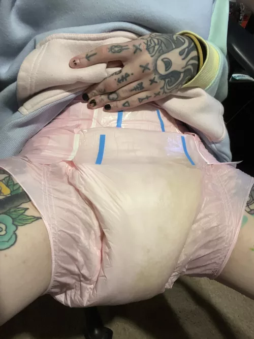 Filling My Diapee As A Good Baby Girl Should 🥰✨