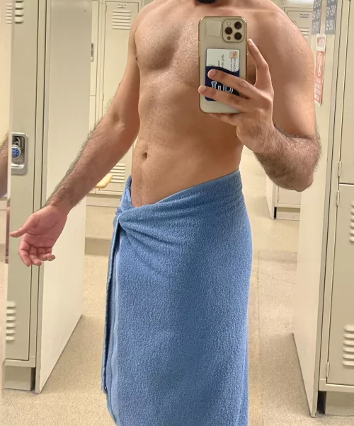 GH open in Manhattan any str8, bi-curious guys looking for some head or want their BWC cock worshipped