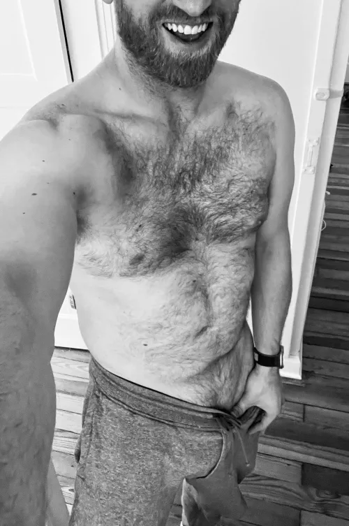 Gray sweatpants season is in full swing [M]