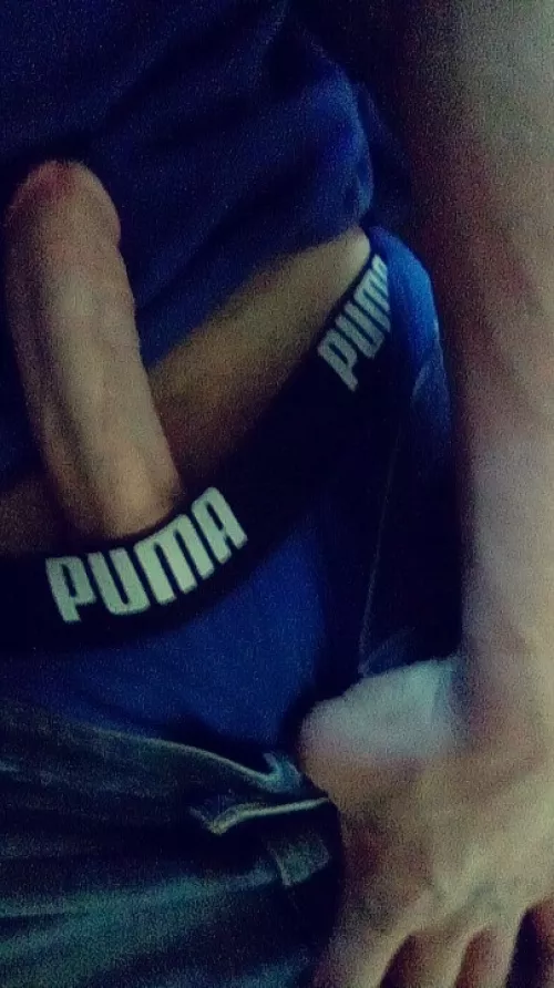 Had a cancellation for tonight's hotwife hookup, let your wife or gf have a good time, send her my way