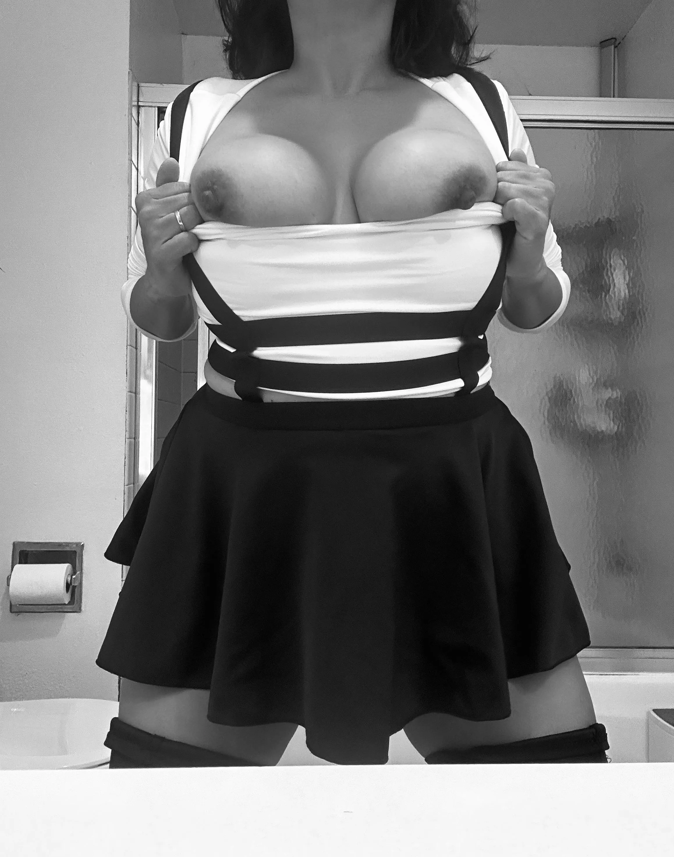 Happy titty Tuesday 😈