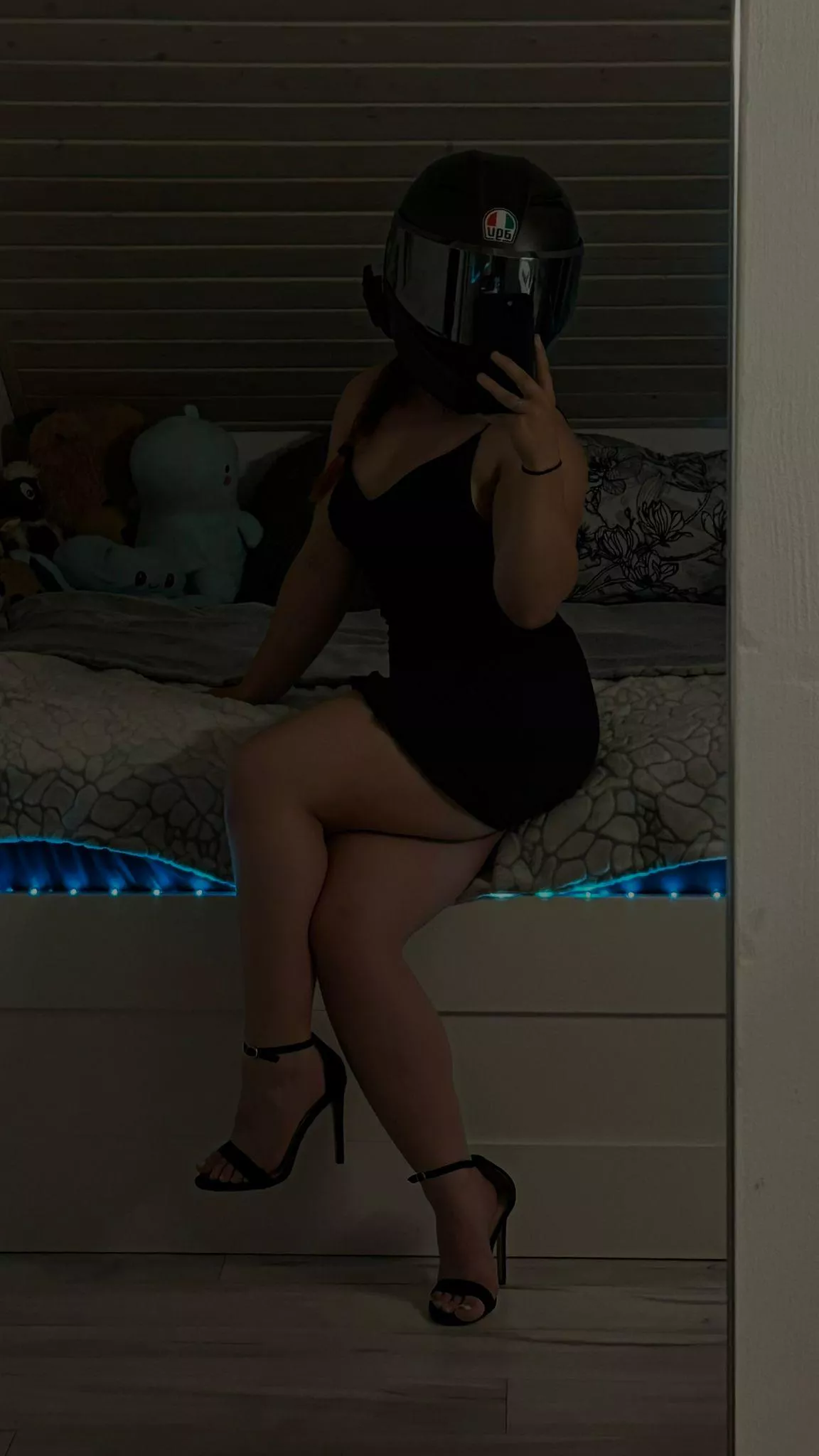 Helmets on, let's ride🤗🤍🩵