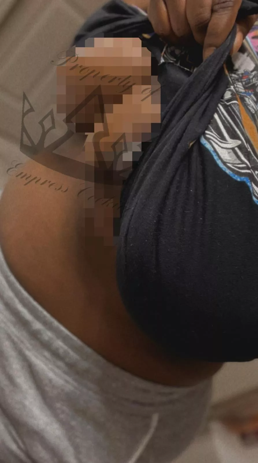 Here’s some bait for you lurkers who can’t resist but pixels are all you deserve😈