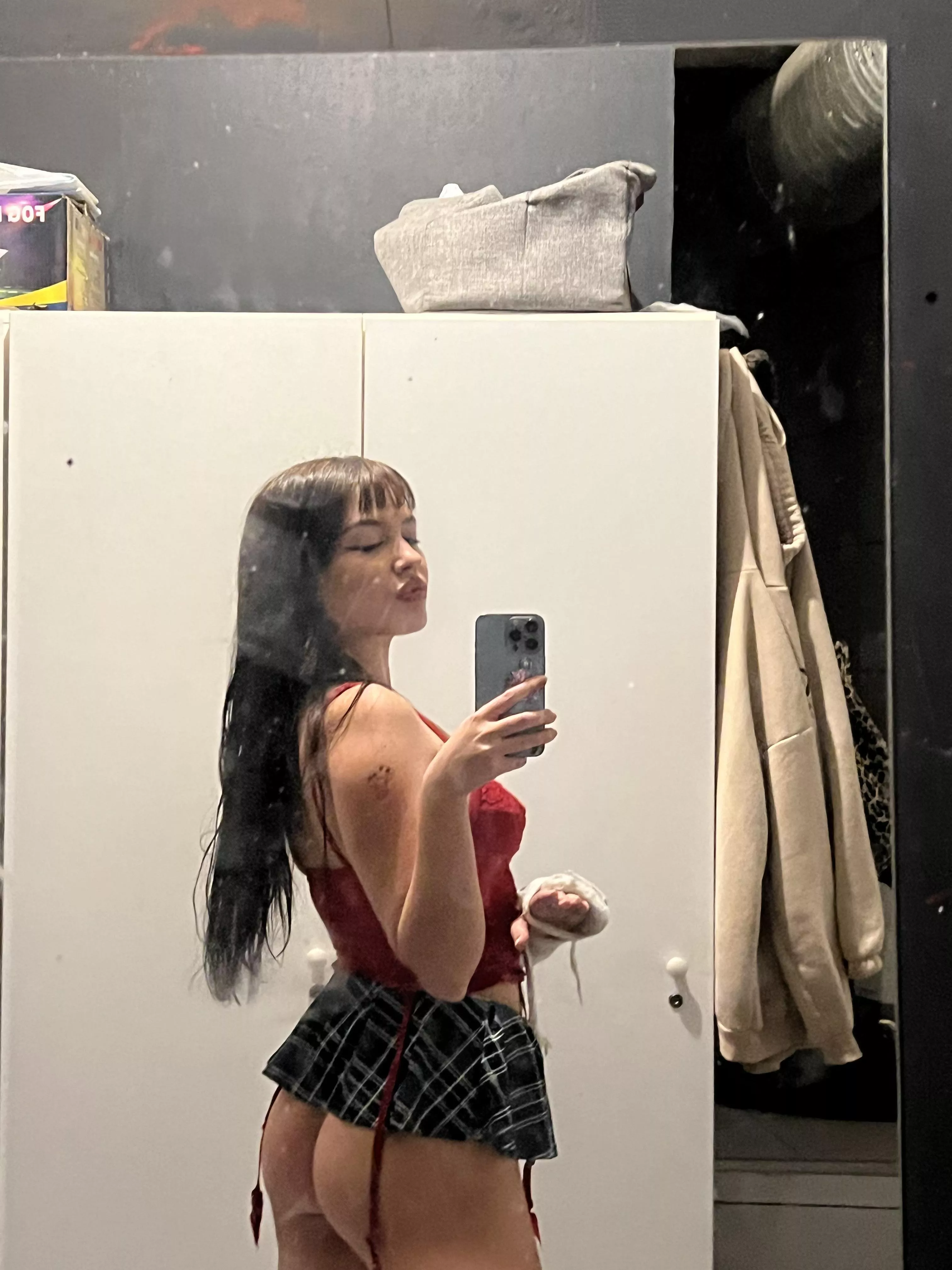 hope my skirt isn’t too long🫢