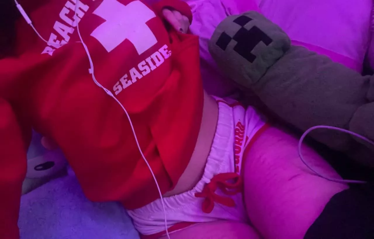 Hope ya like introverted girls :3