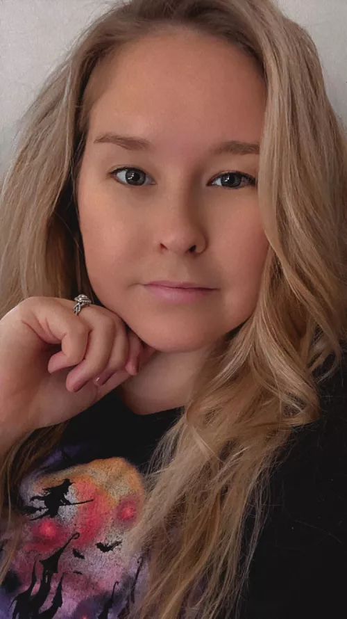 I can’t wait to make you betas stick your bare balls in the snow this winter ❄️ 