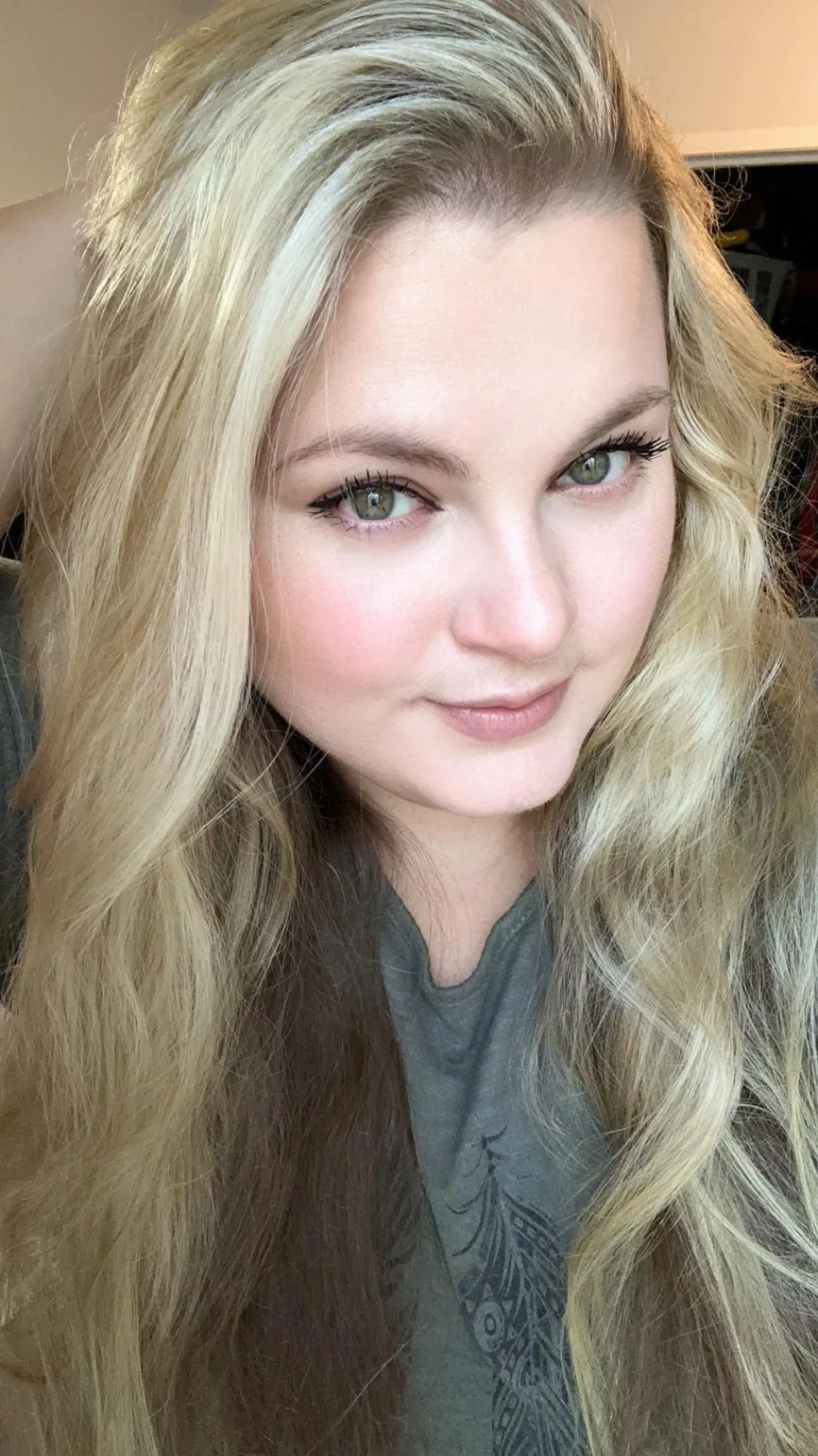 I just wanna put a collar on you, gently tell you what to do, and then tell you how much of a good boy you are 😭