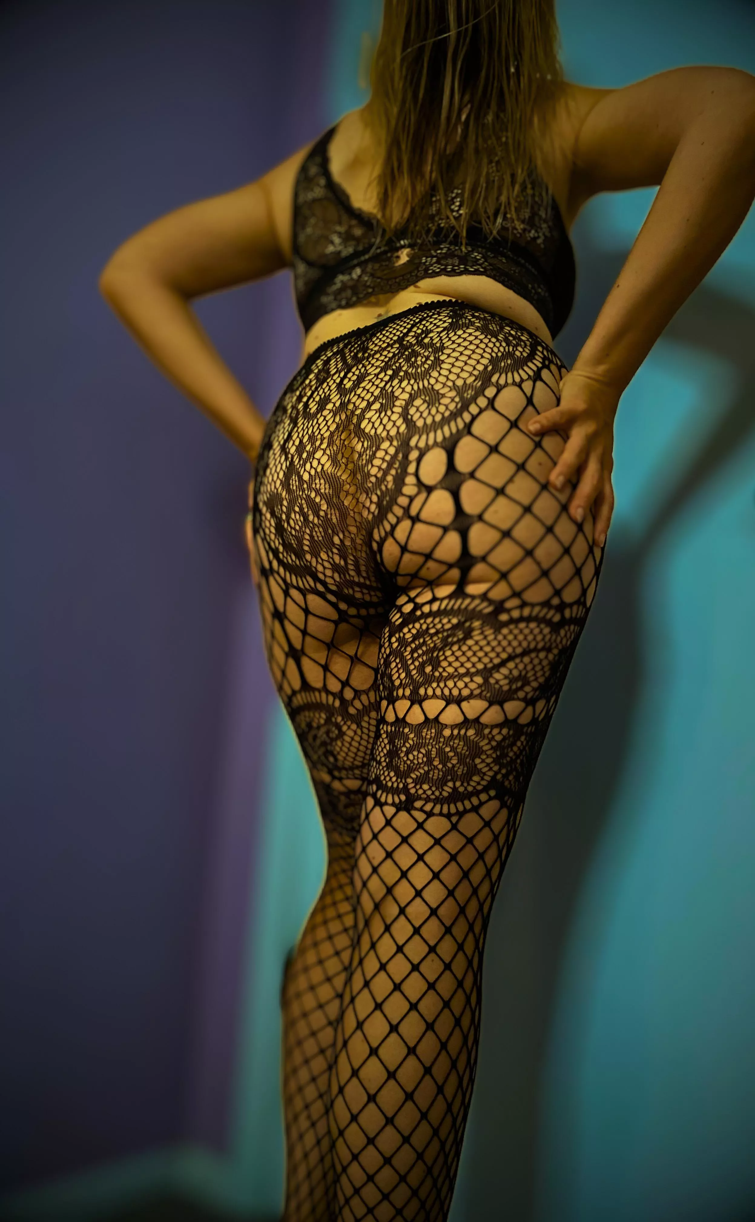 I like to dance my clothes off