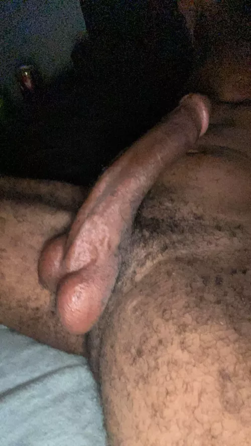 I love cumming for all asian women 