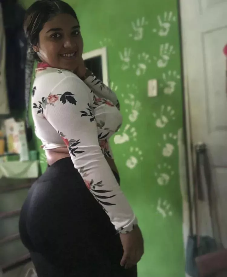 I love it rough and nasty i want  dominant bbc 