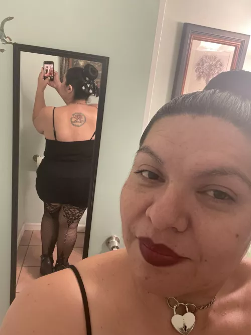 I love the lacy detail on the fishnets! Oh and the dress makes my ass look even better! 😋