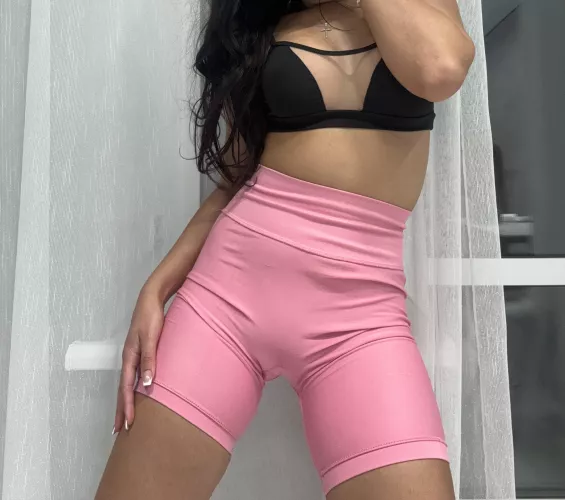 I think my tight shorts are sexy