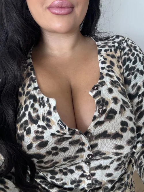 If only you knew what I wanted to do with your cock 