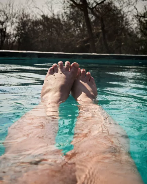 If you are shy and secretary want me to drain your wallet, say please in the comments 