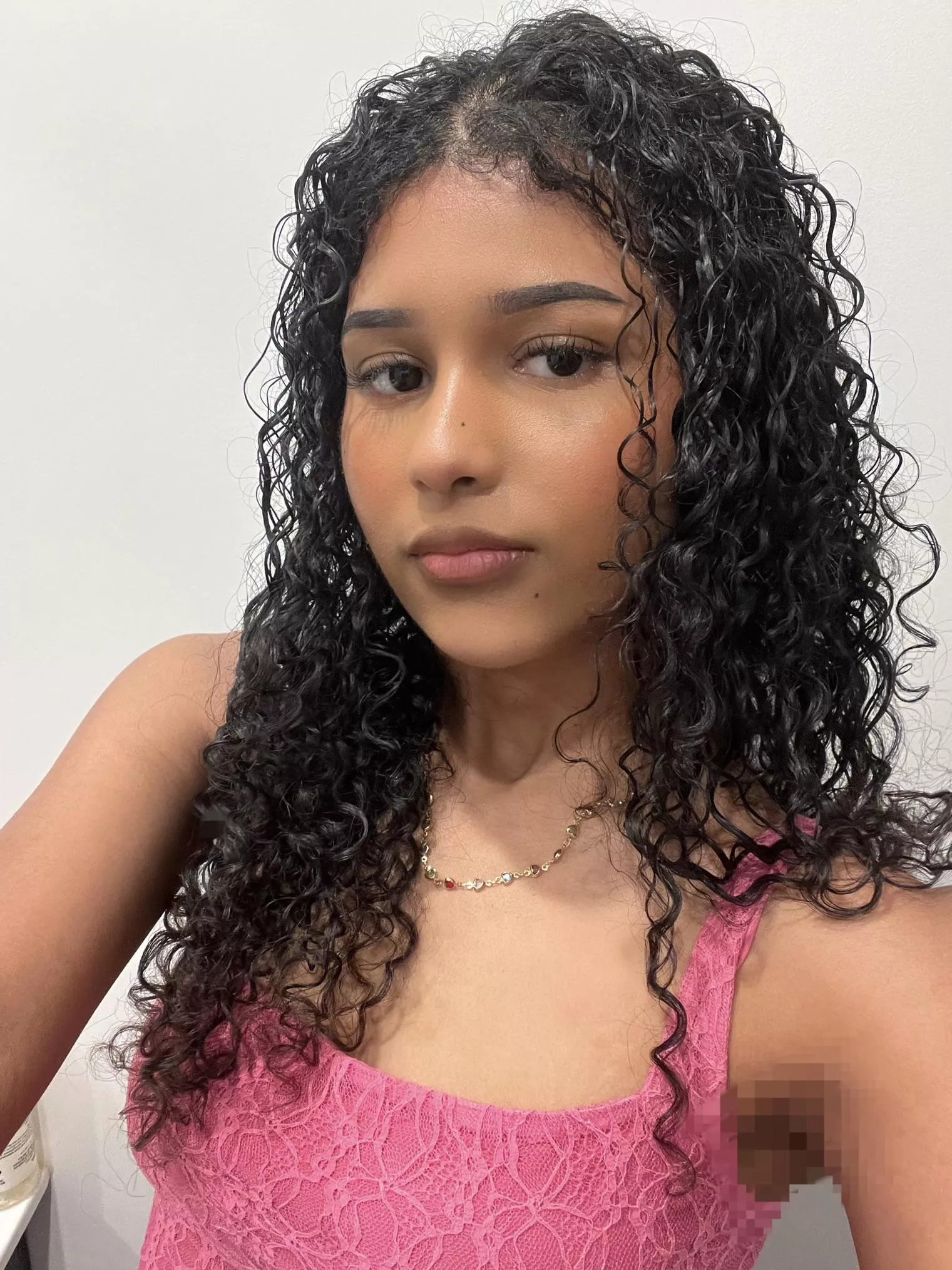 If you're completely captivated with my look in pictures, just think of how enticing i would appear if I stepped on you 😌