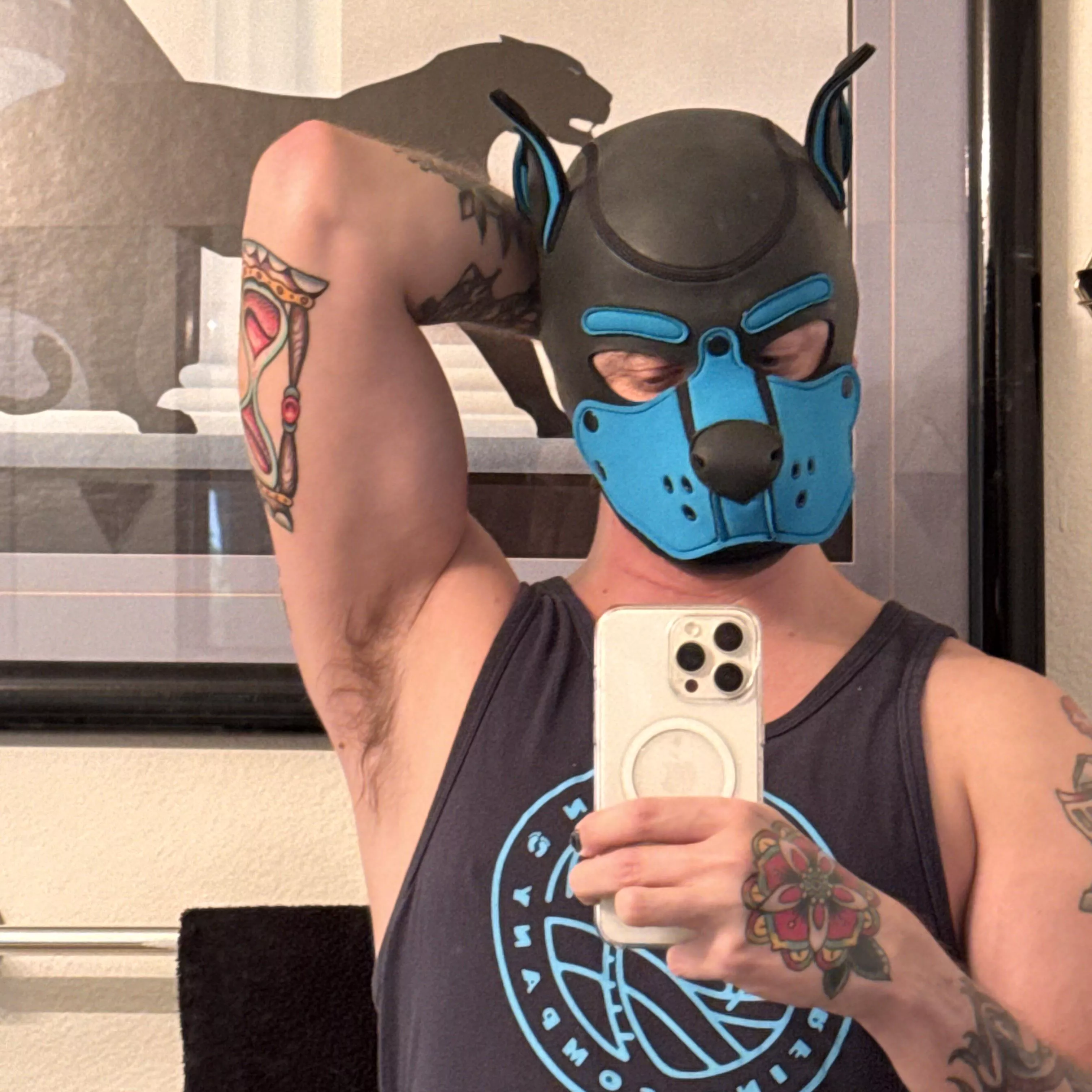 Kind of stinky after da gym.