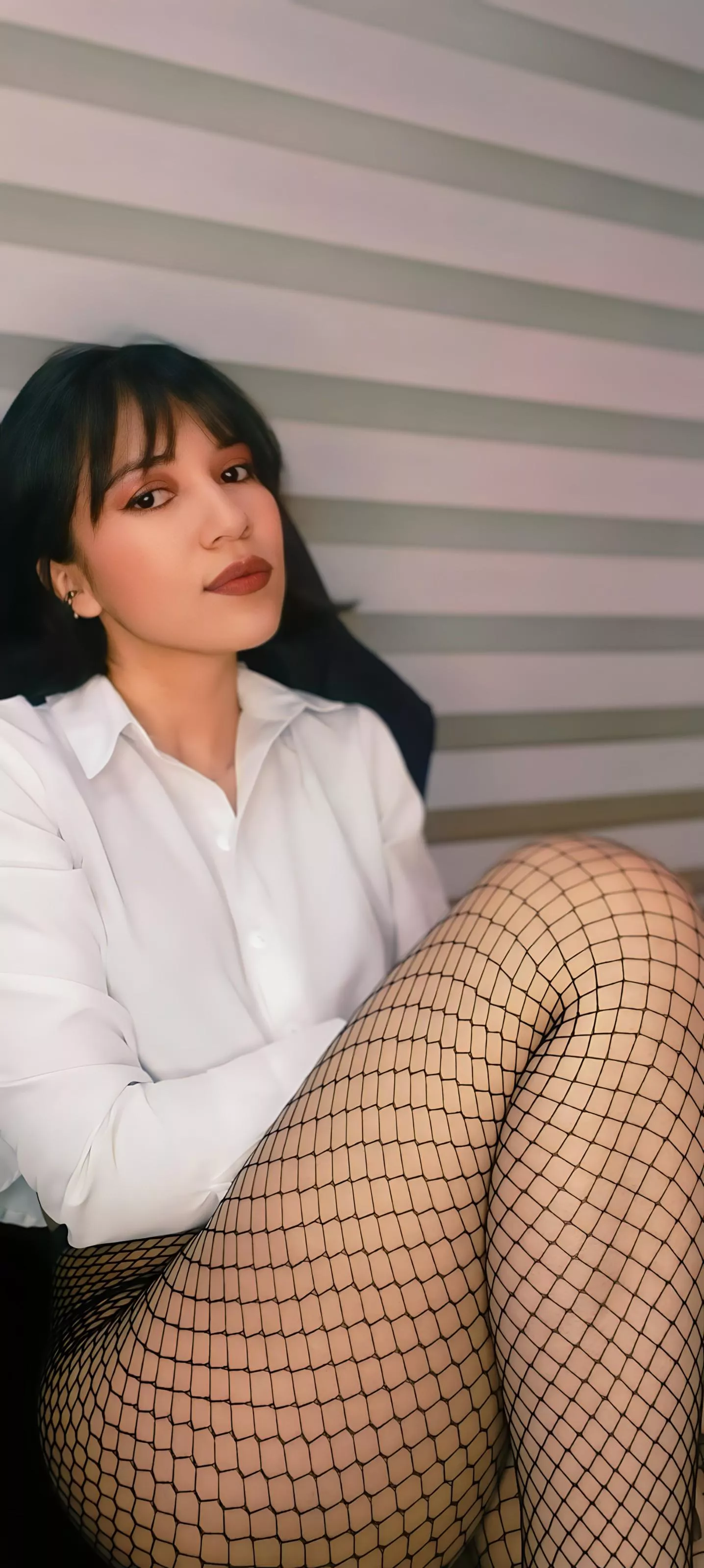 [lina_bedoya] Flirting is an art, and today I am the artist. 🎨💖”