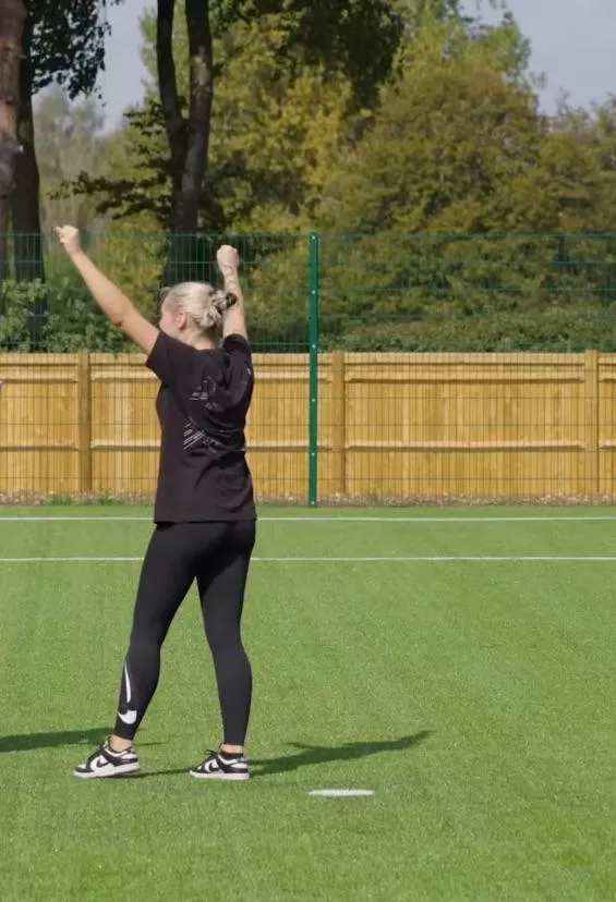 Look at how good her ass looks🤤🤤🤤