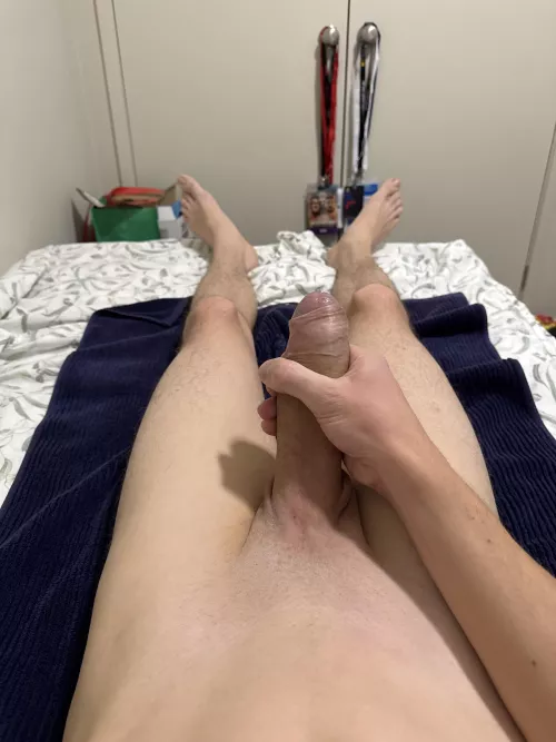 [M4F 28yo] who’s keen for some hump day(night) fun??