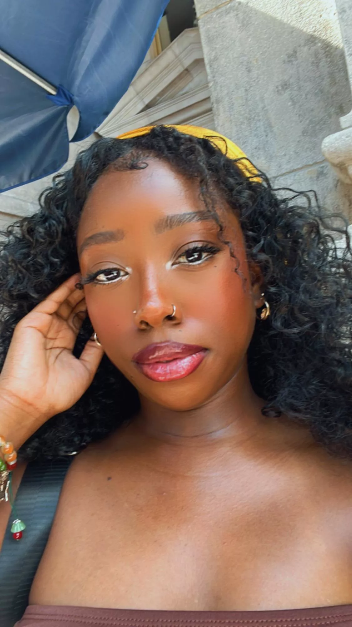 make me as rich as my skin is 