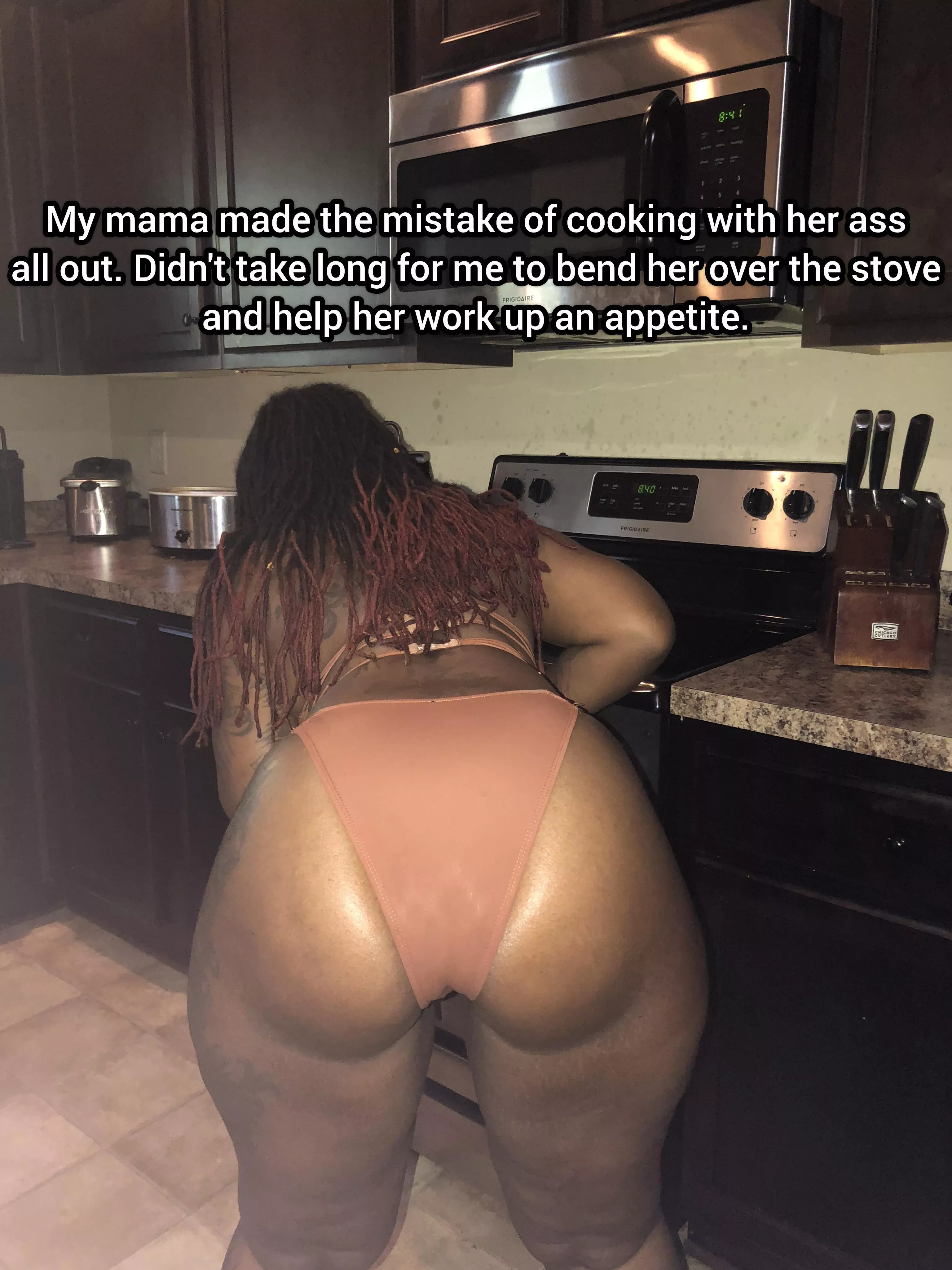 [M/D] Eating a different type of meat 🥴