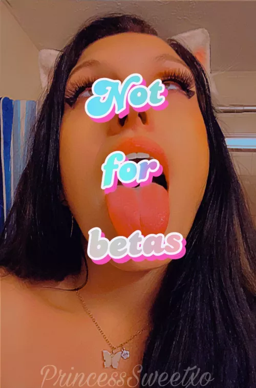 My horny eyes aren’t for you little guy 