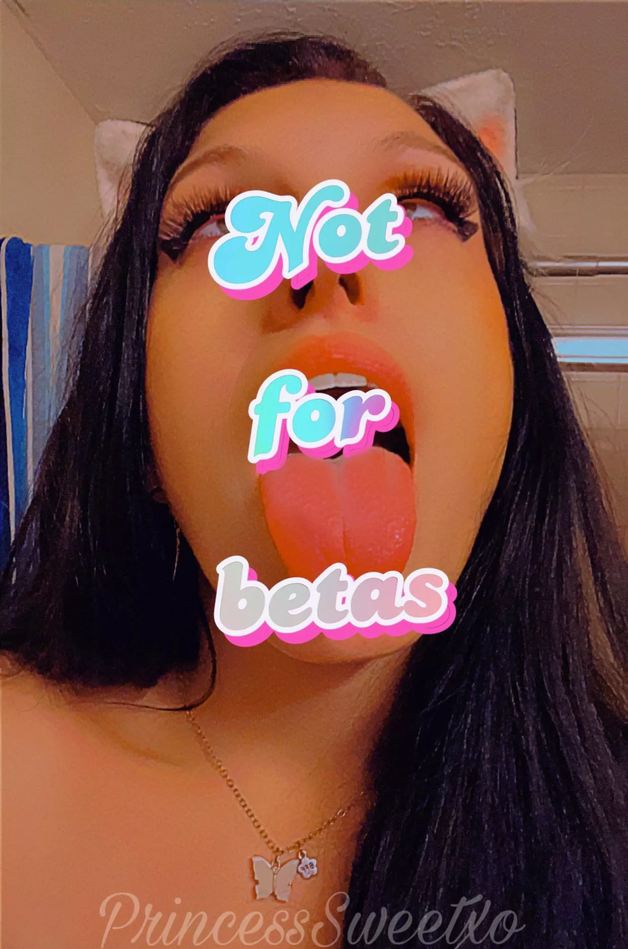 My horny eyes aren’t for you little guy  My horny eyes aren’t for you little guy