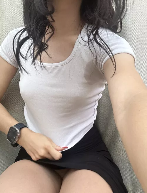 my sweaty armpits smell like that