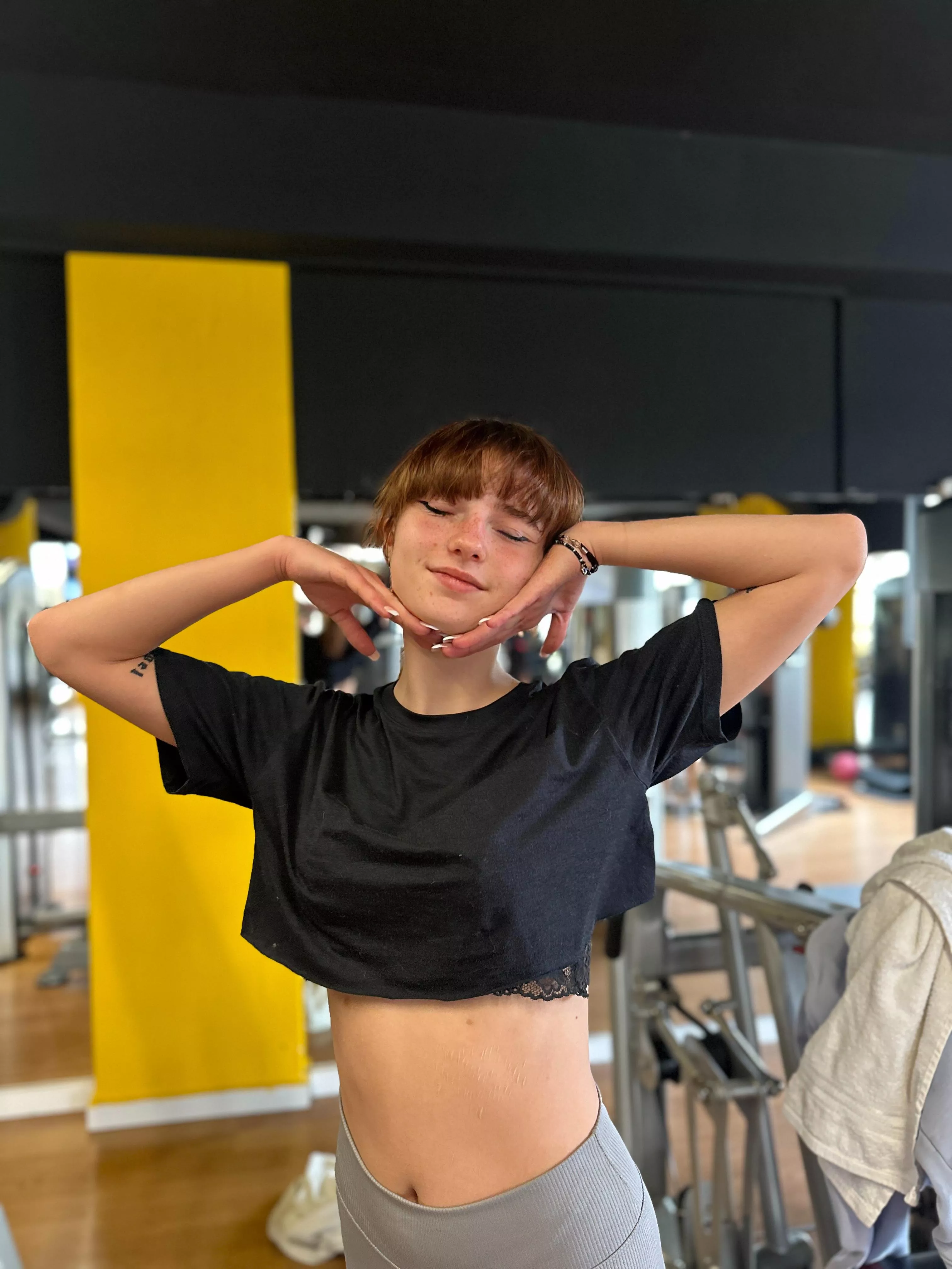 Not sure if this is the best croptop i have
