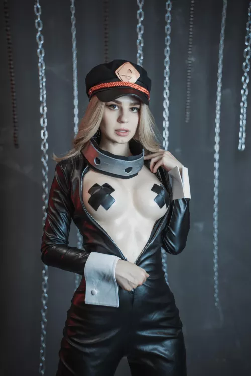 Now you know what Camie hiding under her leather costume... by (Kanra_cosplay)