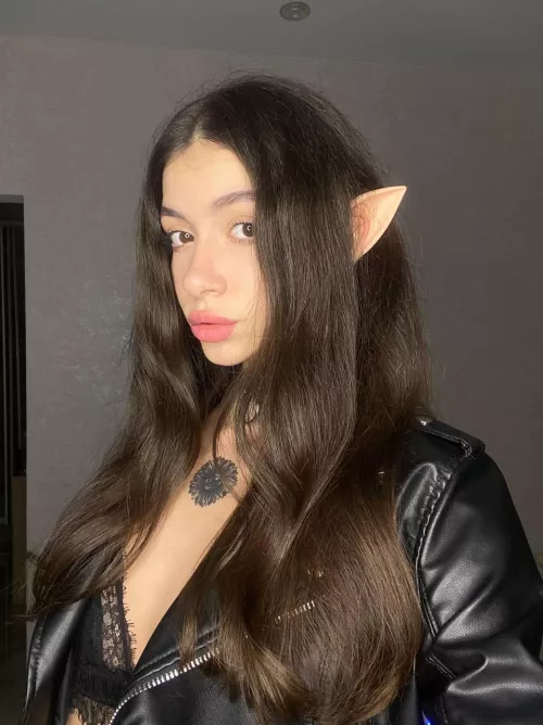 Obsessions with exhibitionists and elfs are becoming excessive