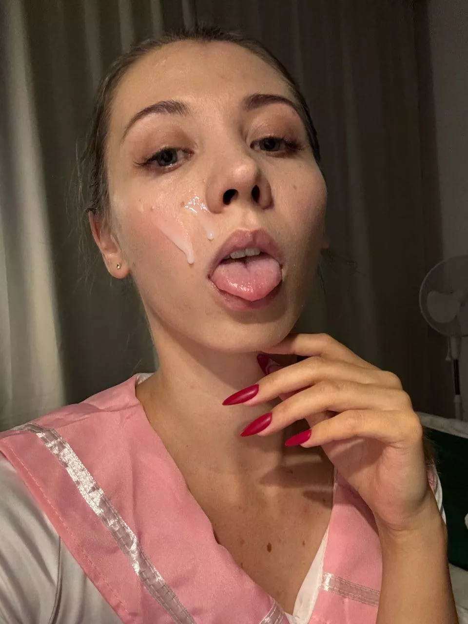 One portion of cream, please