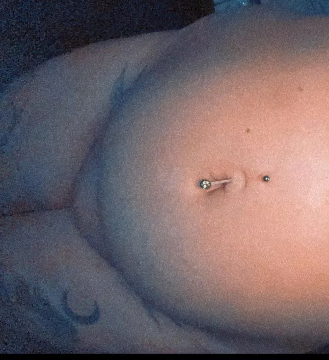 Pregnant navel  