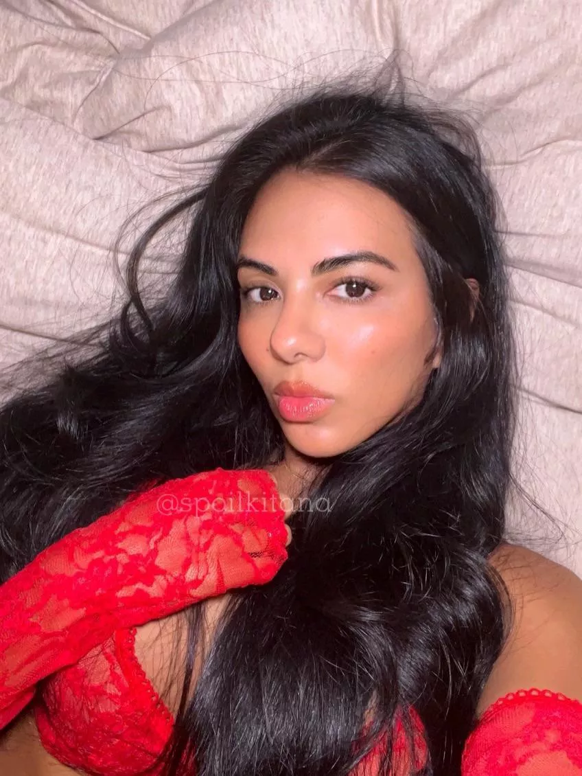 Red is my color isn’t it ❤️‍🔥