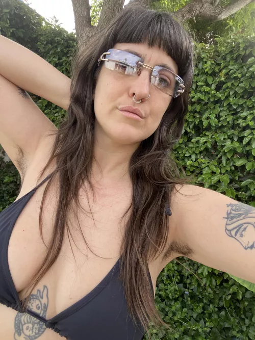 say hello to your queen