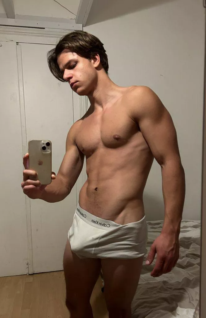 Should I stretch your hole?