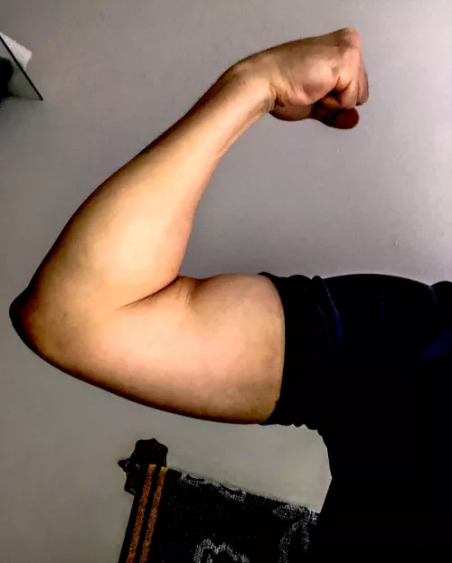 Sleeves feel tight today