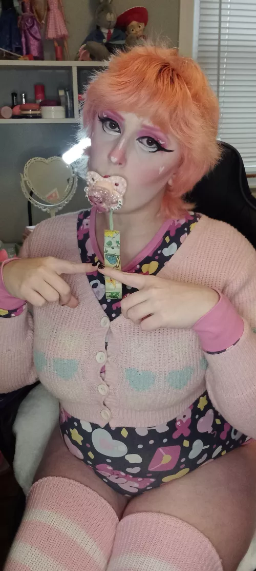 Smol baby!! ♡♡♡